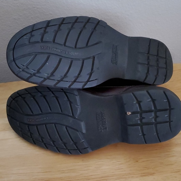 Johnston & Murphy Lace Up Oxford Shoes - Picture 13 of 15